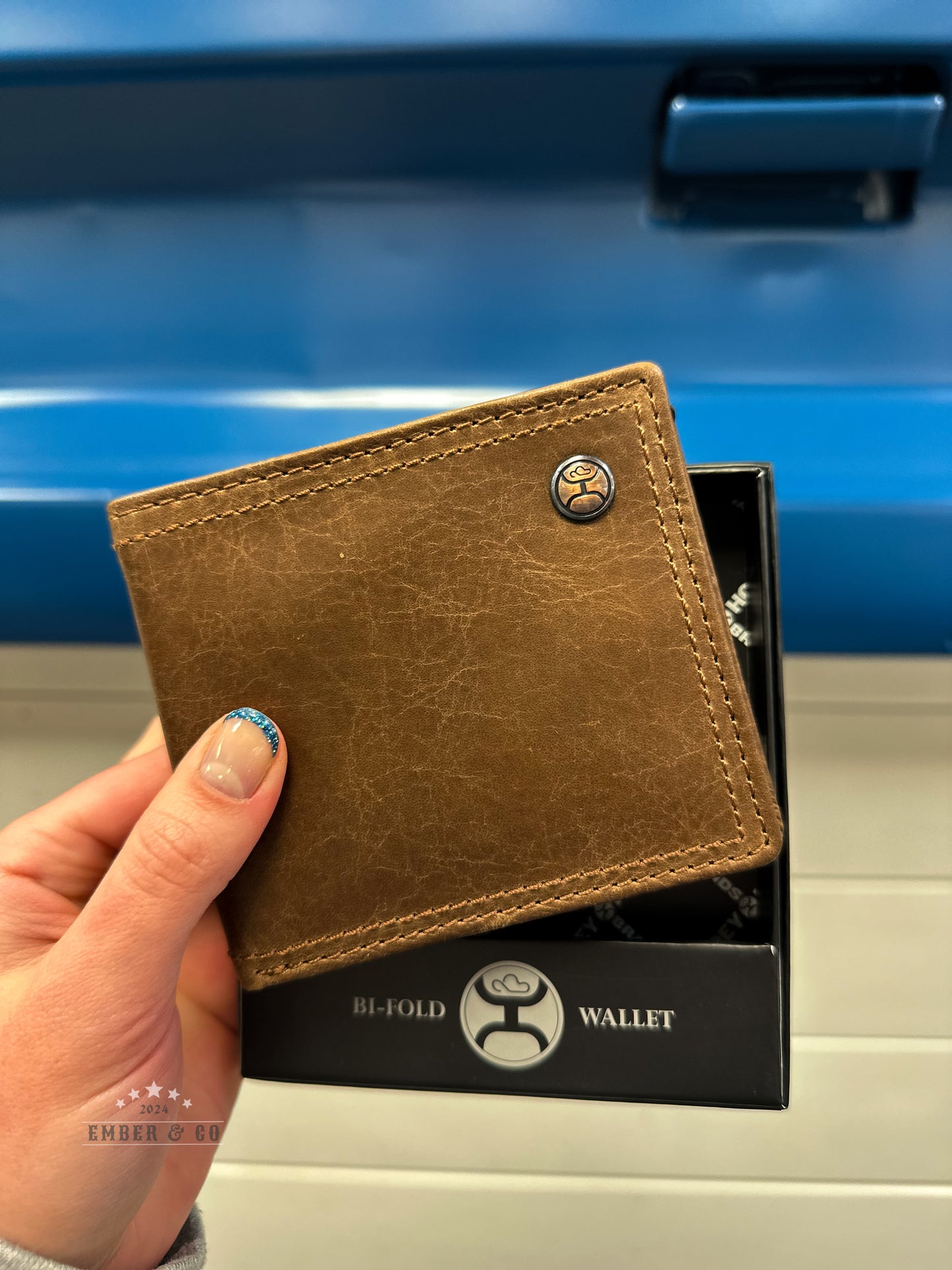 Hooey Smooth Brown Bifold Wallet