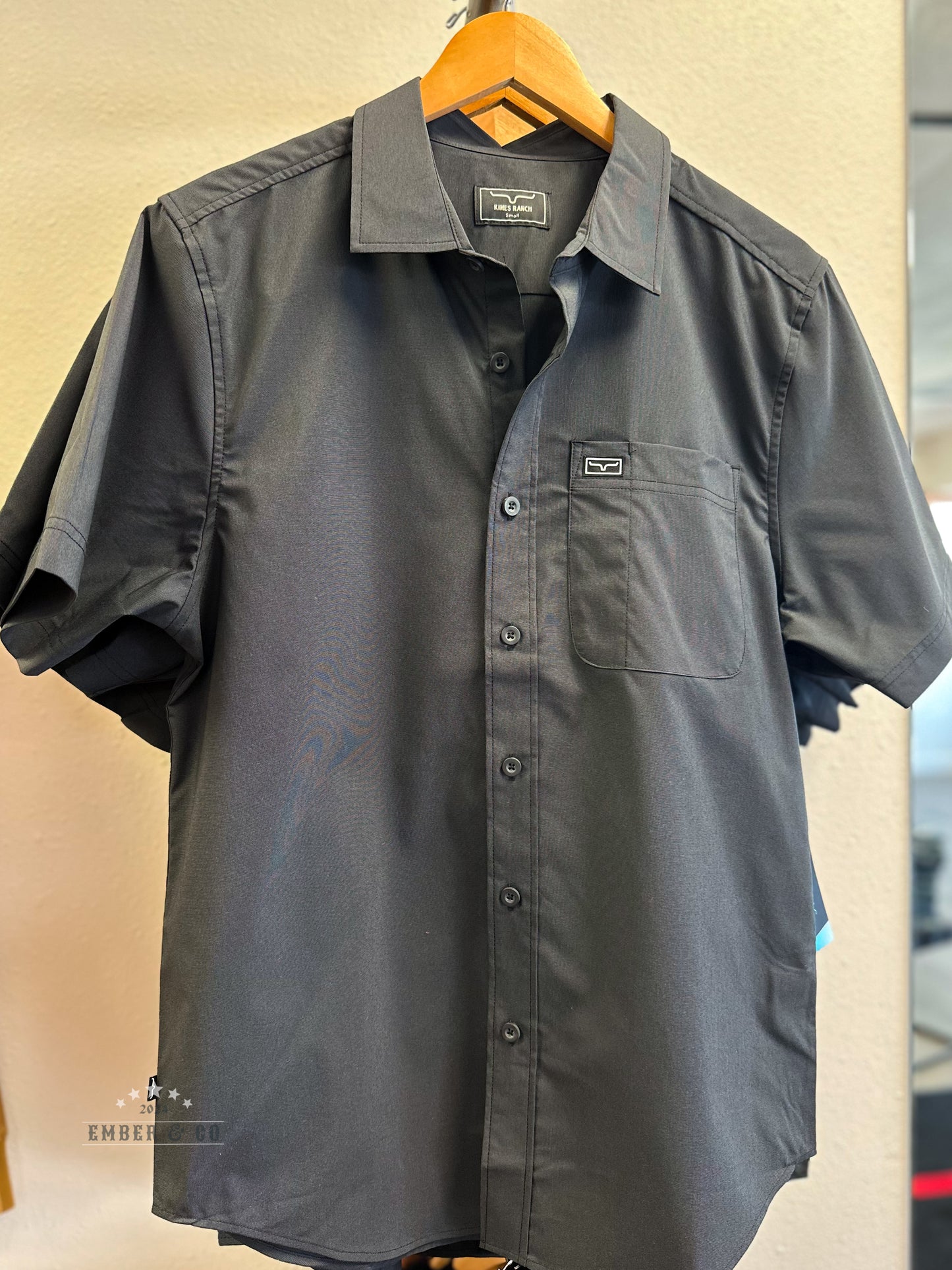 KR Linville Short Sleeve Button Up