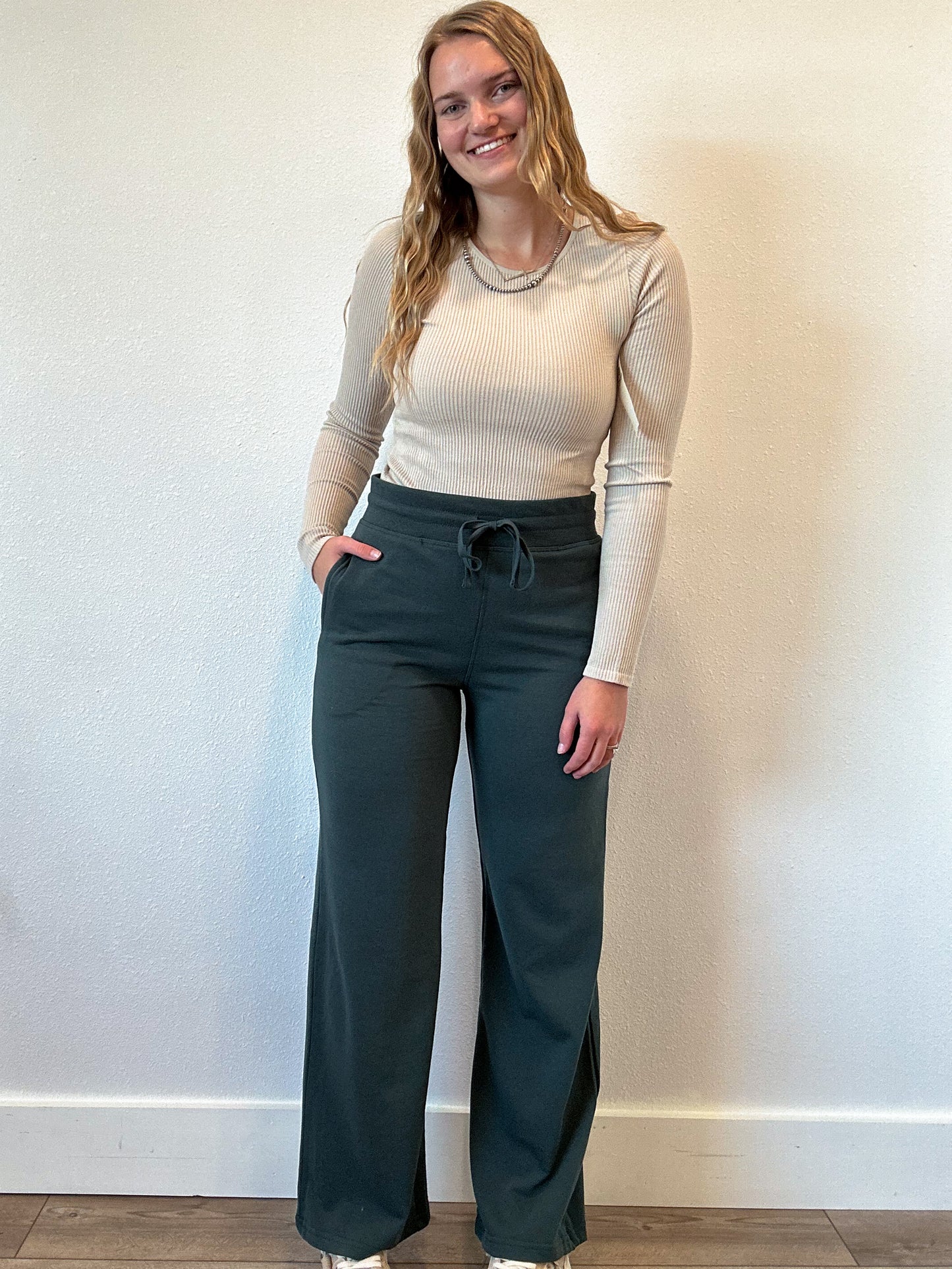 Emerald Straight Leg Pant