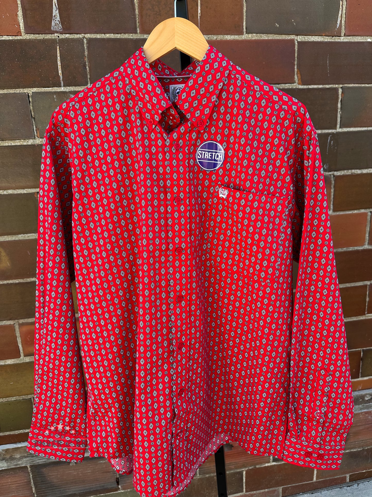 Men's Red Cinch LS Button Up
