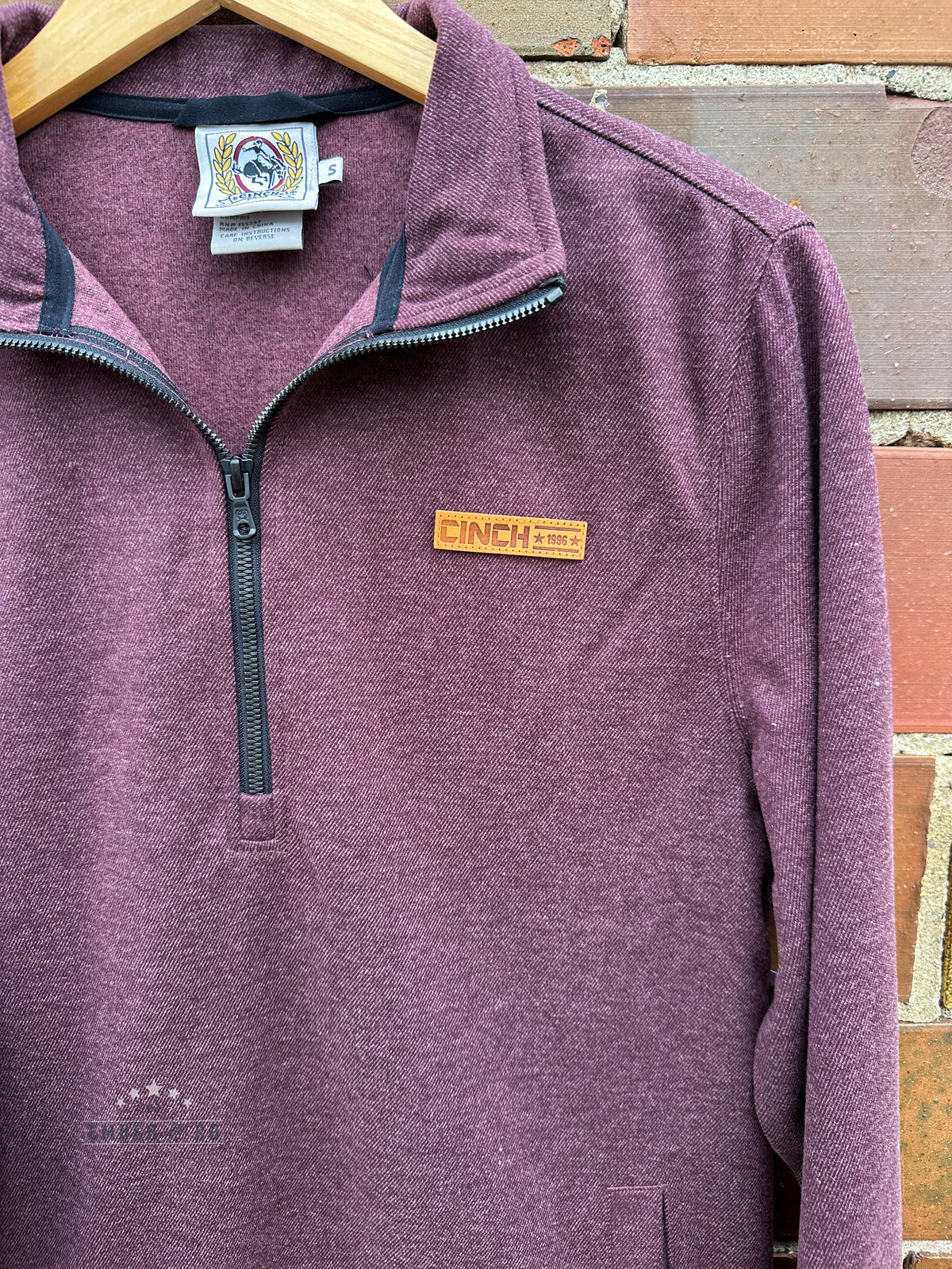Men's Burgundy Half-Zip Cinch Pullover