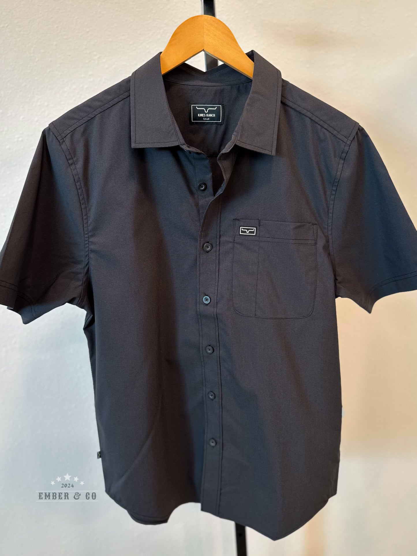 KR Linville Short Sleeve Button Up