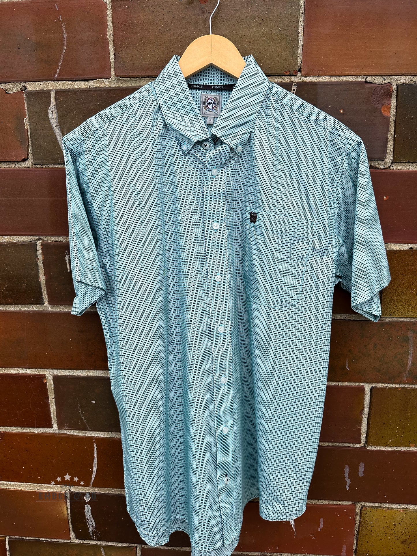 Men's Cinch Light Short Sleeve Button