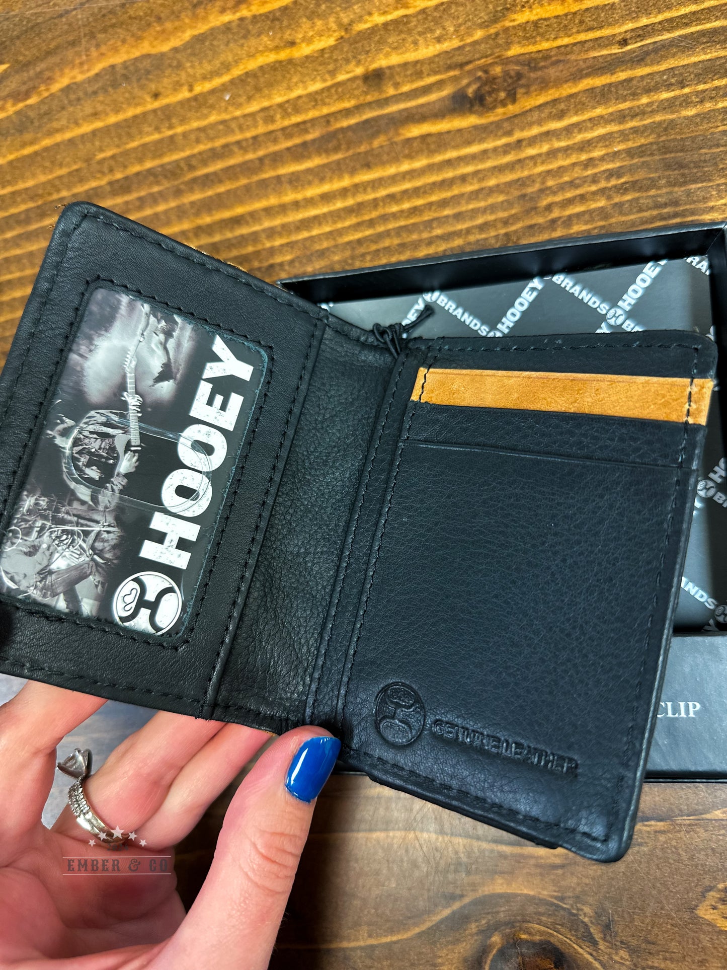 Bi-Fold Money Clip Wallet