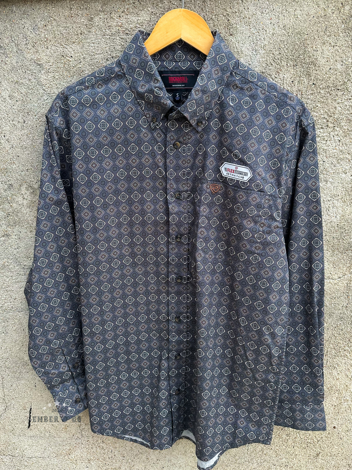 Men's Medallion LS Button Up