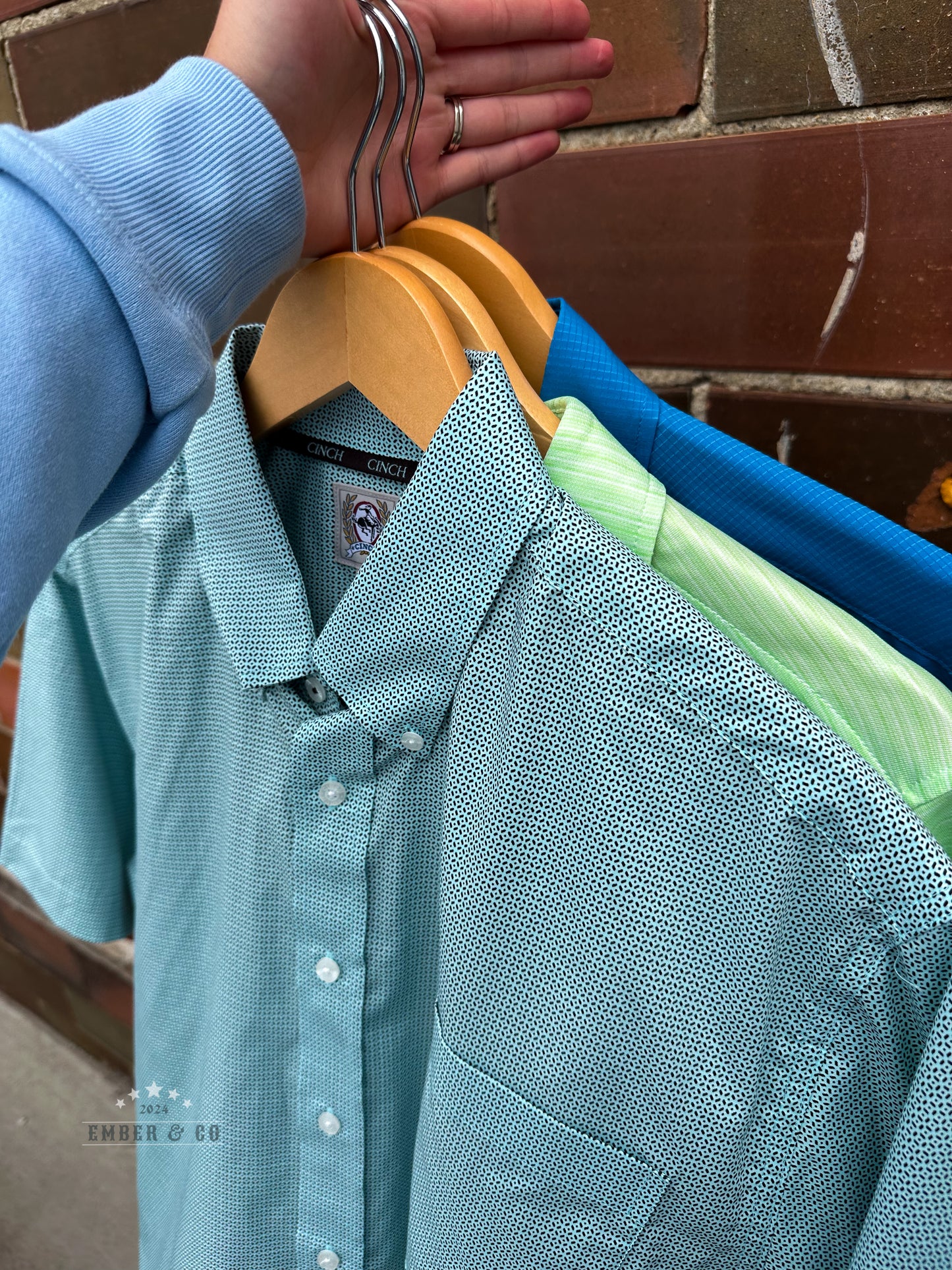 Men's Cinch Light Short Sleeve Button