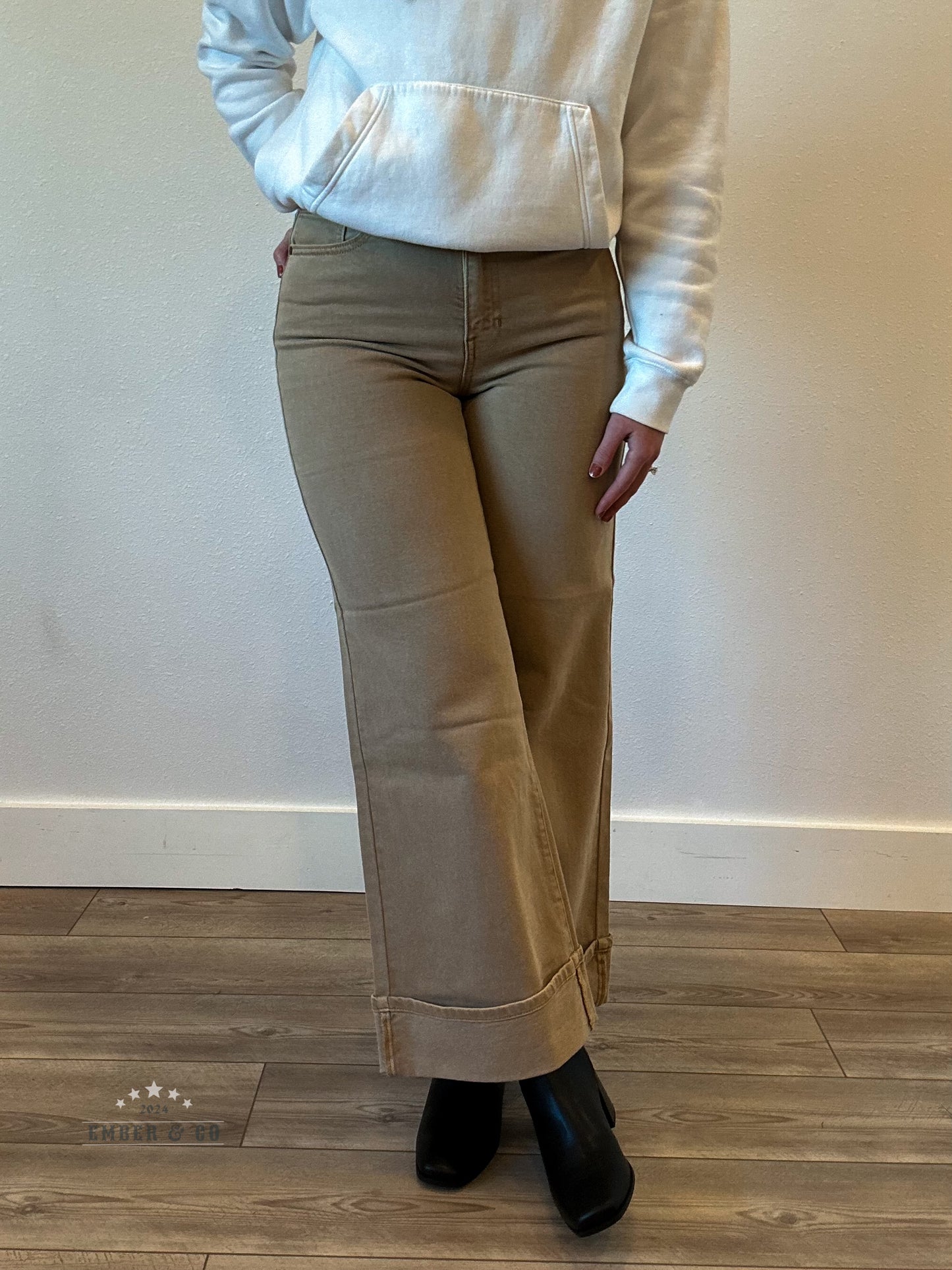 Cuffed Khaki Pant