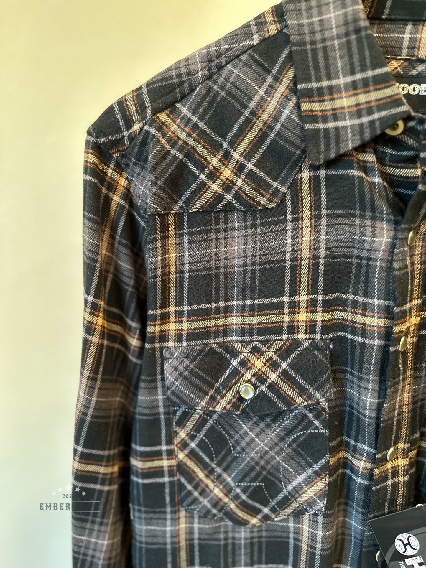 Men's Snap-Button Black Flannel