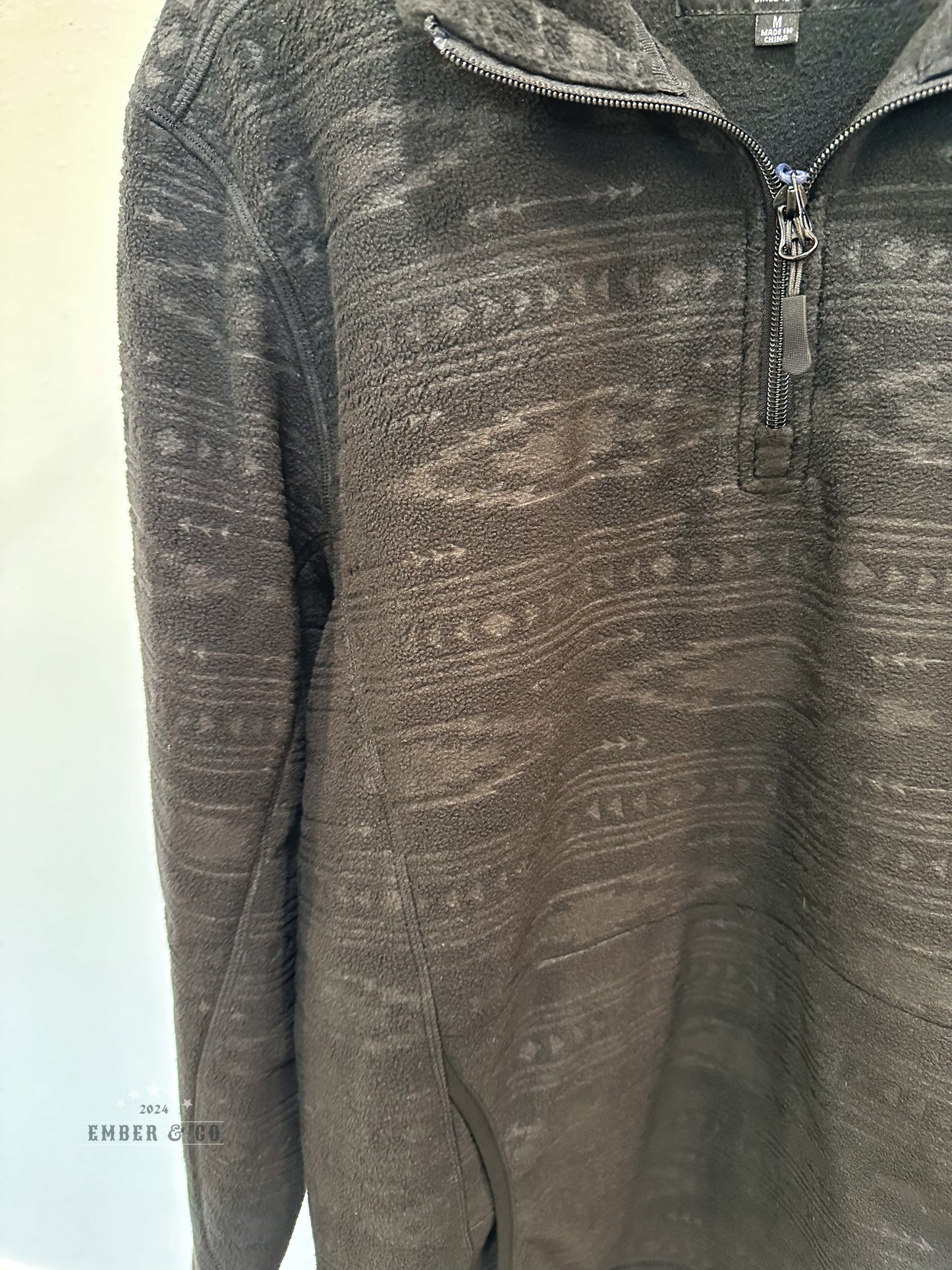 Men's Embossed Fleece Quarter-Zip