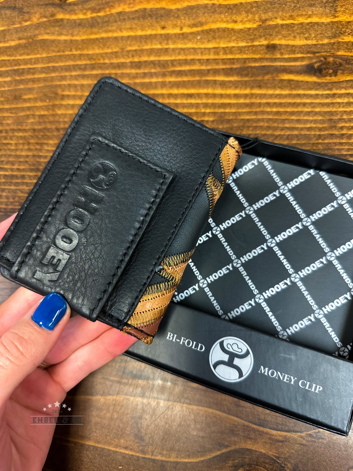 Bi-Fold Money Clip Wallet