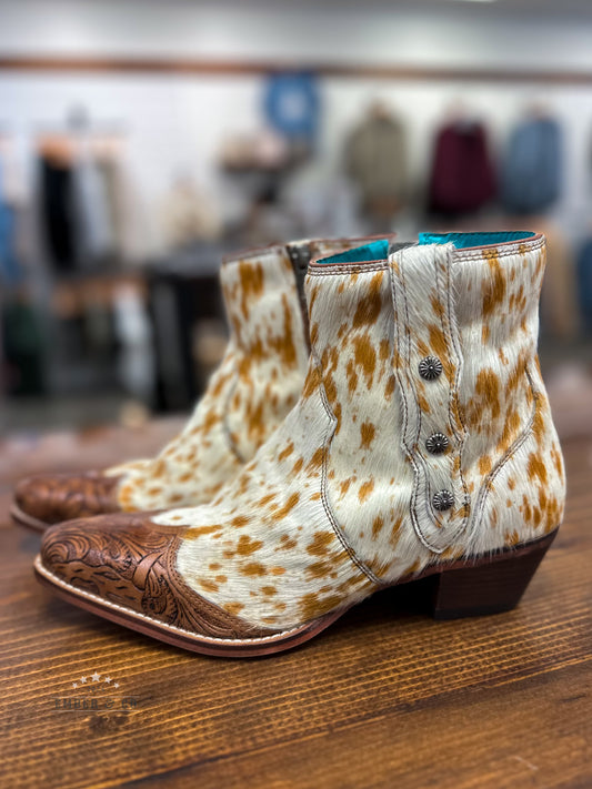 Cowhide Boot Size 10